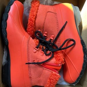 Orange Sperry Duckboot 8.5